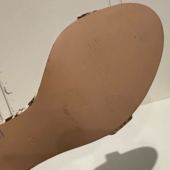 Steve Madden Women's Snakeskin Heels size 6 - Picture 10 of 11